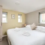 Four Oaks House בית נופש קרליסל