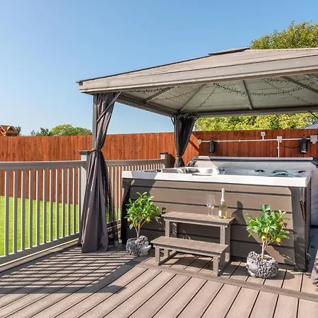 Four Oaks House Holiday home Carlisle (Cumbria)