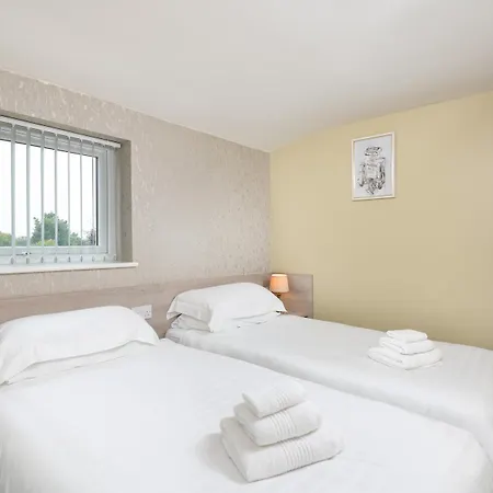 Four Oaks House Carlisle (Cumbria)