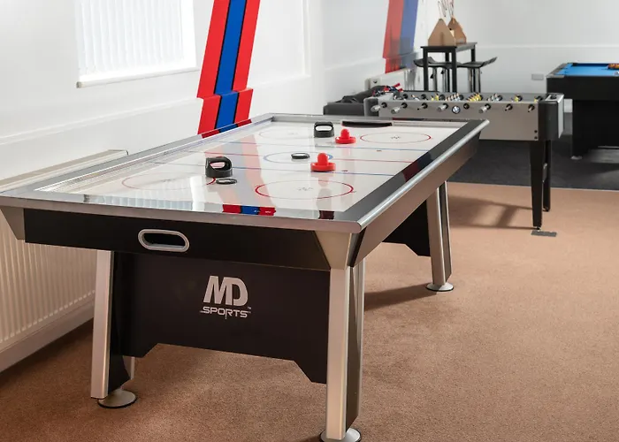 Feriehus Four Oaks House *